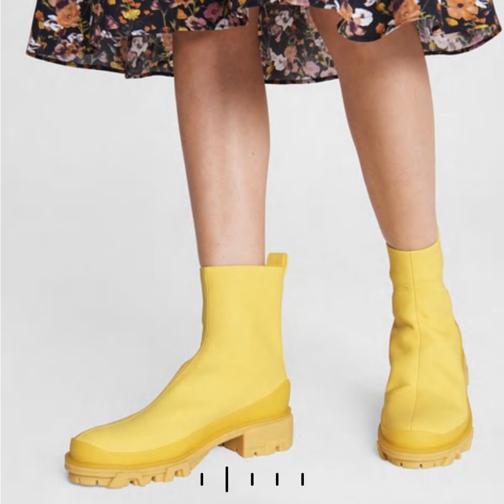 rag & bone Shiloh Rain Boot in Dandelion